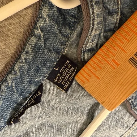 Vtg AMERICAN EAGLE Military-Inspired Split V-Neck Long Sleeve Denim Top Large - Picture 7 of 8